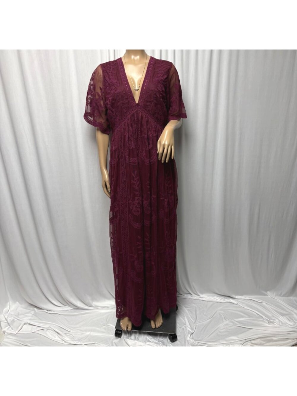 PinkBlush Burgundy Lace Maxi Dress Womens Size Medium Sheer Sleeves Floral NEW